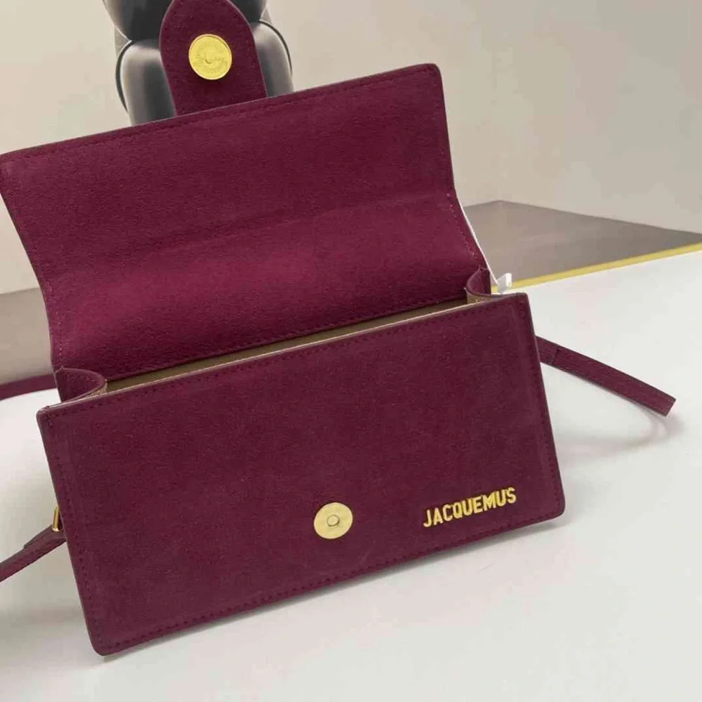 Jacquemus Bamnino Women's Burgundy Shoulder/Crossbody Bag - Picture 3 of 8
